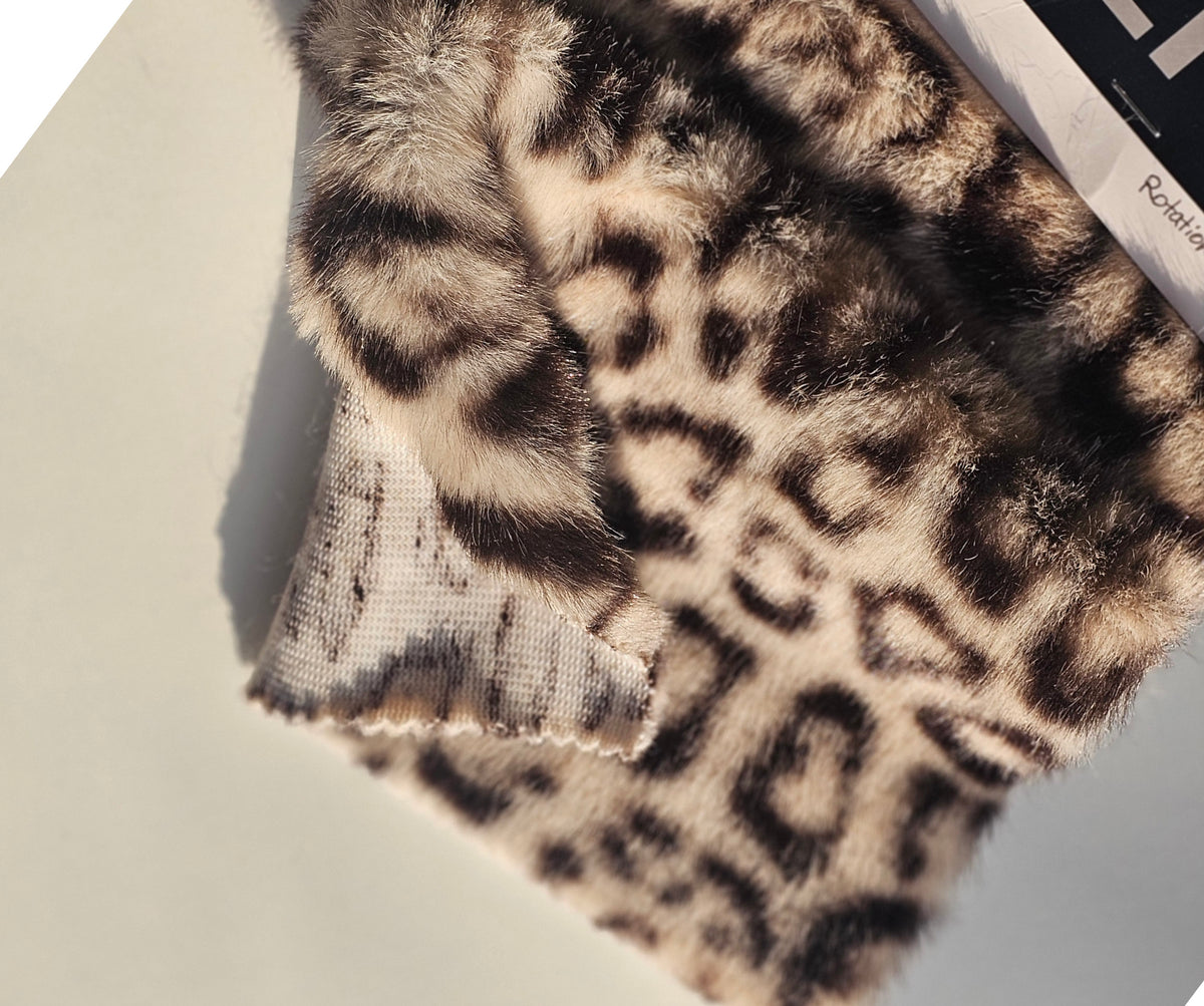 Faux Fur Leopard - Beige/Taupe